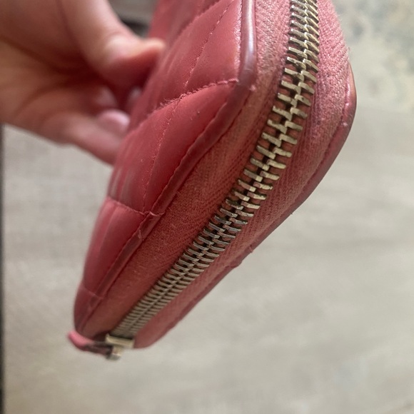 💕SALE💕Chanel Wallet - Picture 9 of 14